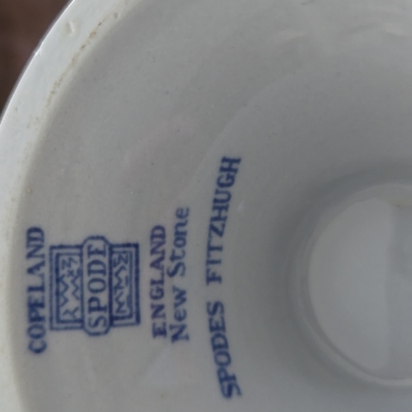 Spode Copeland Fitzhugh Creamer - Picture 5 of 6